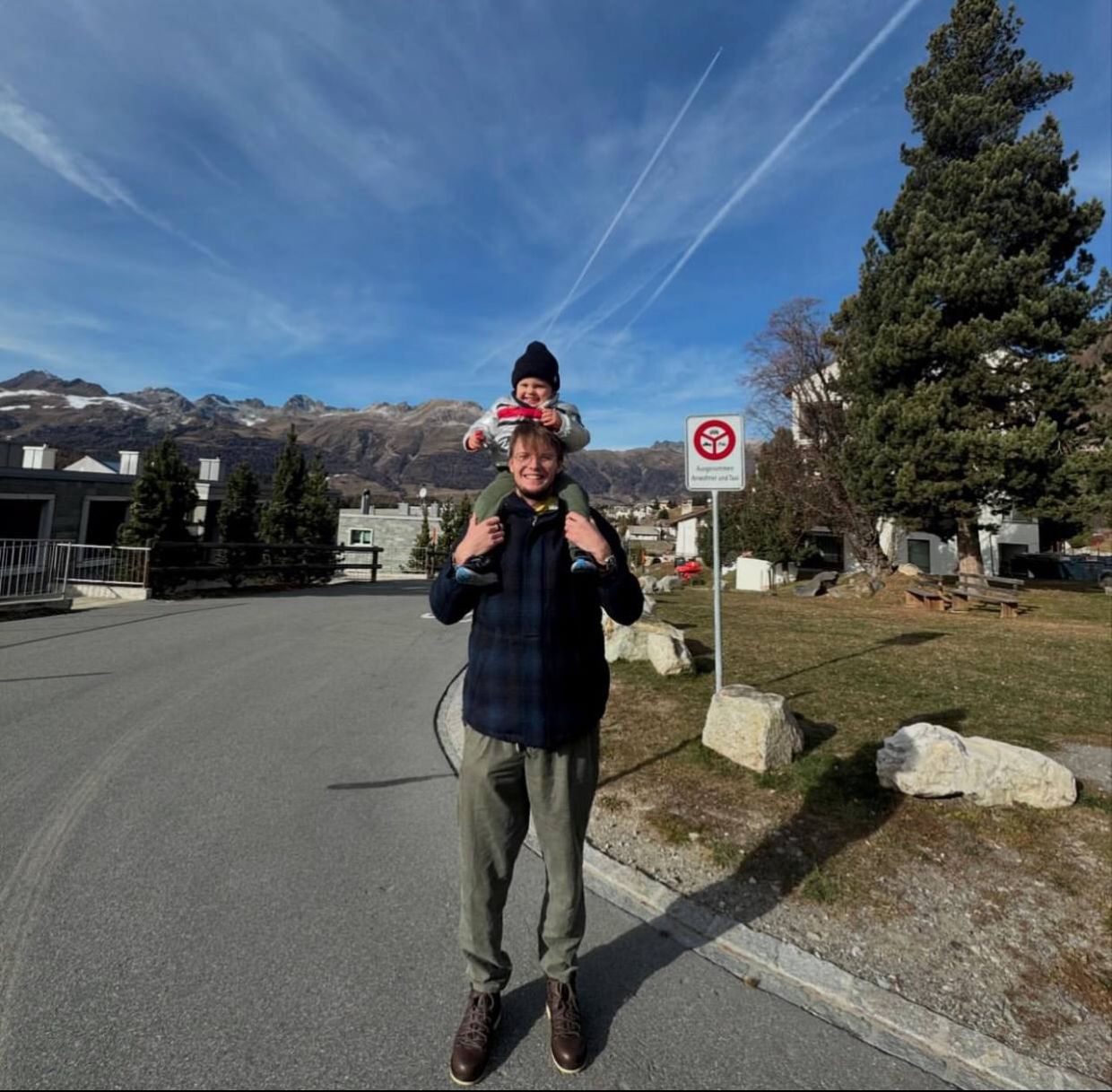 Первая ракетка Казахстана показал повзрослевшего сына