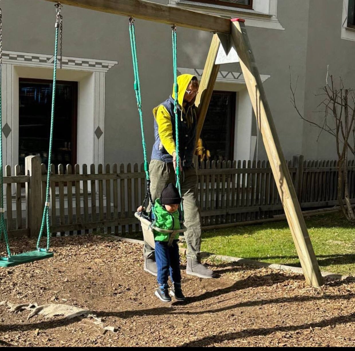 Первая ракетка Казахстана показал повзрослевшего сына