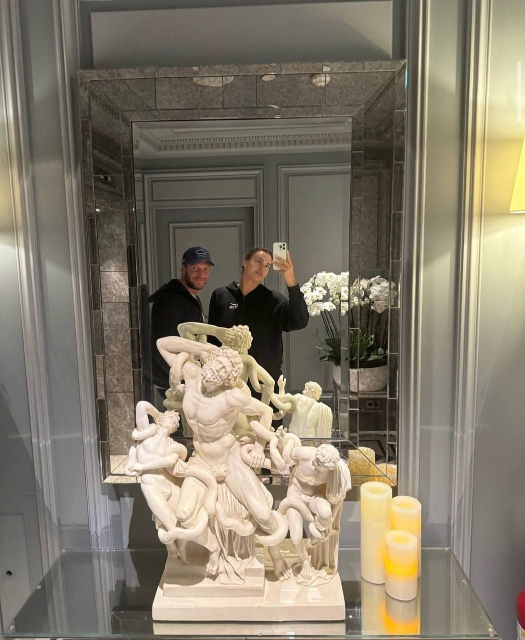 «Куда ты, туда и я». Арина Соболенко опубликовала фото с возлюбленным