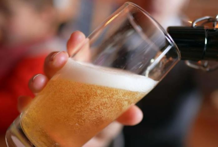 Может ли пиво на самом деле испортиться и когда его уже не стоит пить