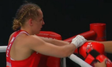 Чемпионка Азии по боксу из Казахстана выиграла «золото» после победы нокаутом