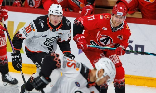 Восемь шайб определили исход матча клубов из топ-3 конференции «Барыса» в КХЛ