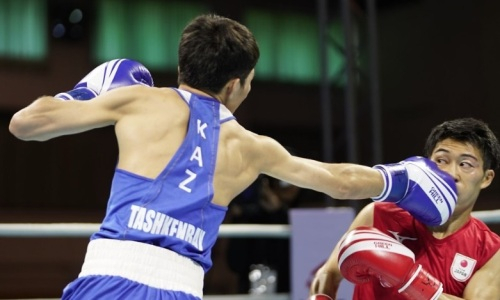 Чемпион мира по боксу из Казахстана завершил карьеру своего соперника