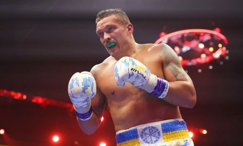 Александра Усика «отправили» в нокаут