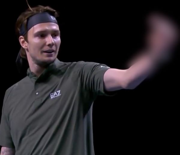 Первая ракетка Казахстана удивил поступком в адрес топового соперника