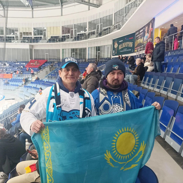 Московские фанаты «Барыса» отреагировали на ситуацию в команде