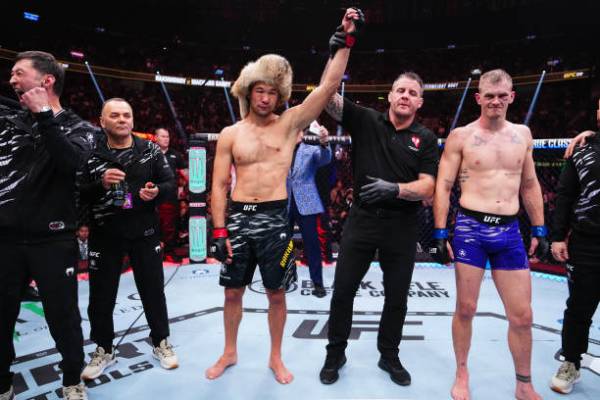 «Золото» Сметова, камбэк «Астаны» и гегемония Рахмонова. Главные победы Казахстана в 2024 году