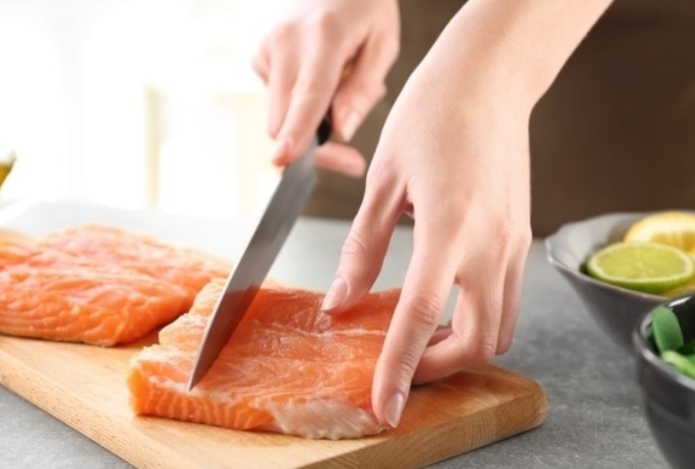 Какую красную рыбу советуют брать для домашнего засола. Оправдает все ожидания