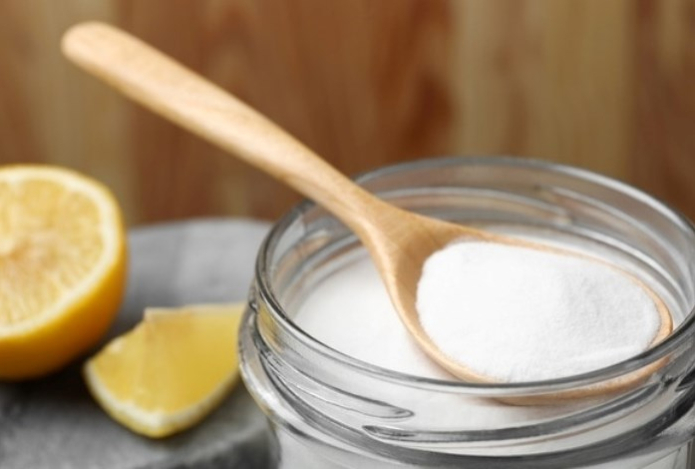 Можно ли употреблять пищевую соду при изжоге