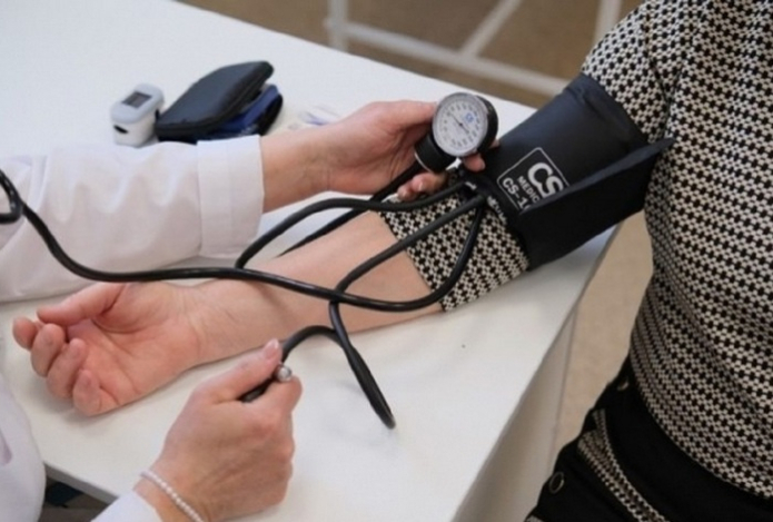 Названы самые эффективные способы борьбы с повышенным давлением — помогут спастись от инфаркта и инсульта