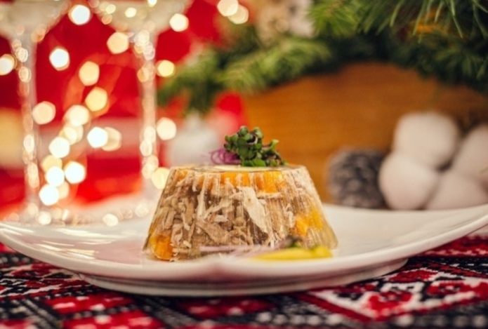 Что полезнее — холодец или заливное?