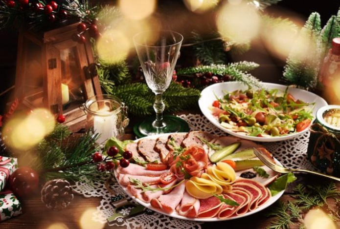 Эти продукты на новогоднем столе нельзя сочетать с алкоголем