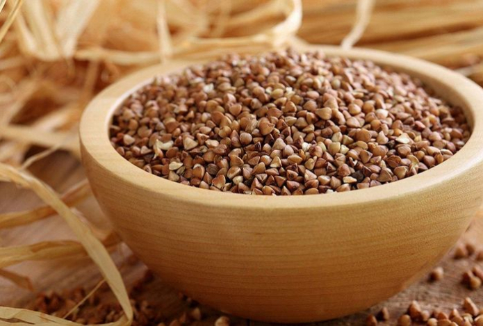 Что делать, если в крупе завелись жучки — раскрыт простой и эффективный способ очищения