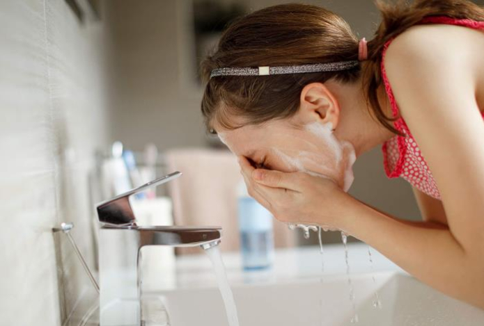 Почему нельзя умываться туалетным мылом