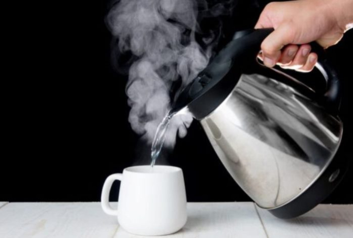 Почему нельзя мешать сырую воду с кипяченой в чае