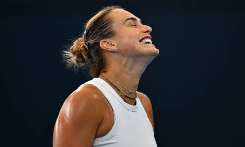 Арина Соболенко станцевала вместе с командой после первого титула в сезоне. Видео