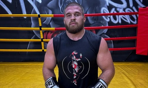 «Гейские движения». Боец ММА из Казахстана осудил чемпиона UFC