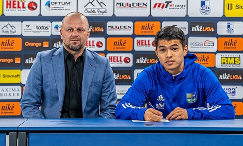 Игроку сборной Казахстана сообщили хорошие новости после перехода в европейский клуб