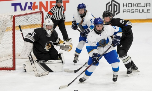 Казахстан победил со счетом 11:0 и вышел в лидеры чемпионата мира по хоккею