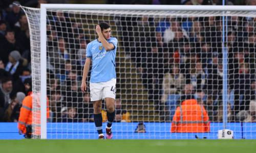 Узбекистанский футболист «привез» гол спустя две минуты после дебюта за «Манчестер Сити». Видео