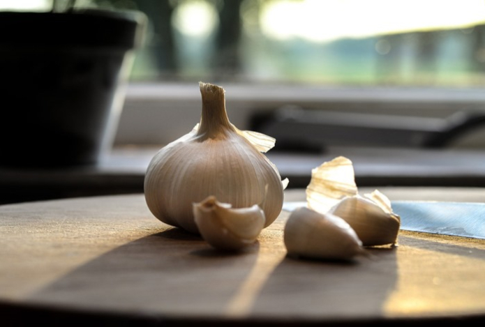 Способен ли чеснок разжижать кровь