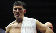 Казахстанский боксер «нокаутировал» Дмитрия Бивола