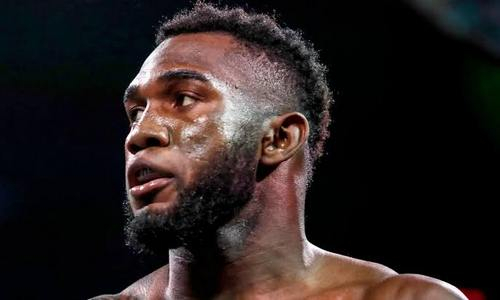 Бой за титул чемпиона мира в весе Алимханулы оказался под угрозой срыва. Подробности