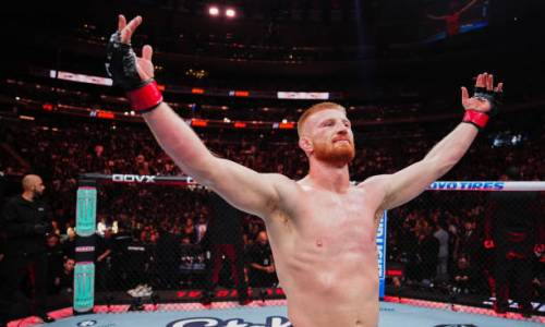 «Мы снесём всех этих парней». Американский боец UFC собрался «вынести» дагестанцев в борьбе