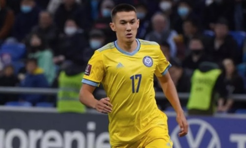 Нападающий сборной Казахстана официально определился с клубом