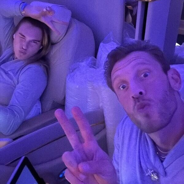 Бойфренд Арины Соболенко опубликовал пикантные совместные фотографии