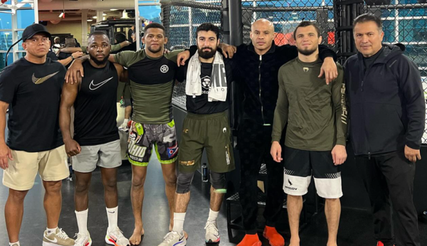 Обещал поставить казахов на место, принял ислам и тренируется с командой Хабиба. Что нужно знать о сопернике Асу Алмабаева по главному бою UFC