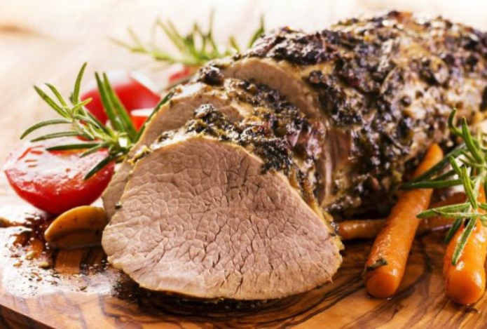 Даже жесткое старое мясо станет мягким, как пух. Секрет в одном ингредиенте — не уксус и не кефир