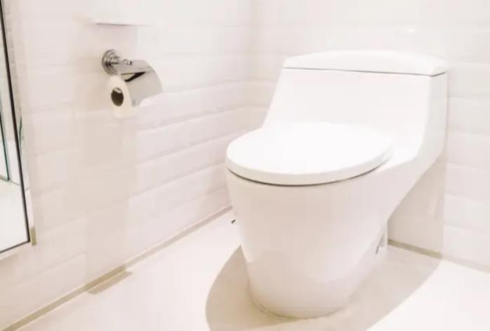 Можно ли смывать салфетки в унитаз