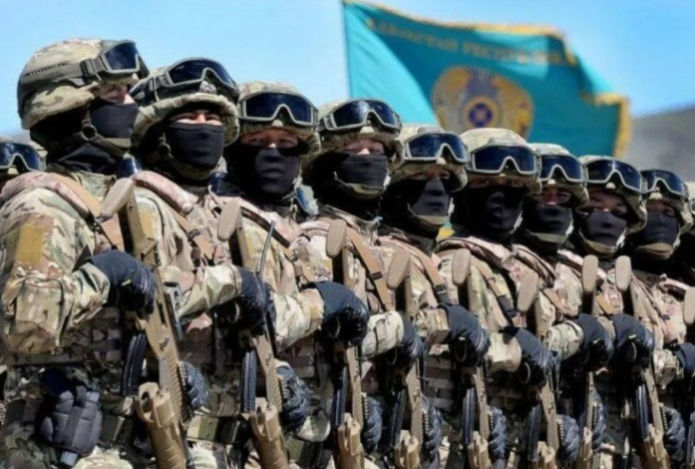 Президент Казахстана подписал указ о срочном военном призыве