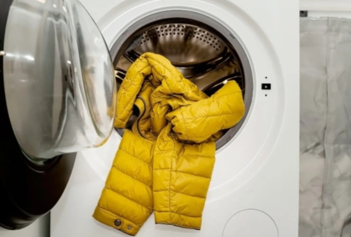 Эксперт раскрыл правильный способ стирки пуховика