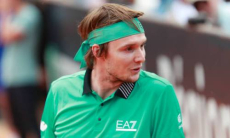 «Мне на это плевать». Бублик сцепился с соперником после матча в США. Видео