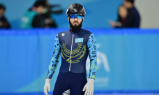 Казахстанский шорт-трекист второй год подряд стал серебряным призером чемпионата мира