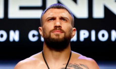 Василия Ломаченко обвинили в уклонении от боя и призвали уйти на пенсию