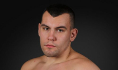 Непобежденного бойца дисквалифицировали на два года перед дебютом в UFC