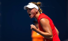 Сенсационная теннисистка устроила разгром после победы над Рыбакиной