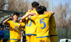 Казахстан оформил второй разгром с хет-триком и выиграл группу отбора Евро по футболу