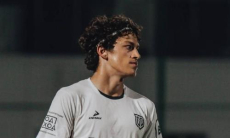 Футболист из Таджикистана отказался ехать в Казахстан из-за Хусанова