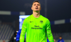 Вратарь сборной Казахстана пропустил три гола в чемпионате Азербайджана