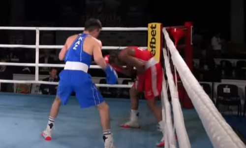 Казахстанский боксер «отомстил» за олимпийского чемпиона из Узбекистана