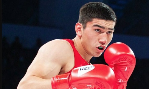 20-летний сенсационный боксер из Узбекистана выиграл «золото» малого чемпионата мира