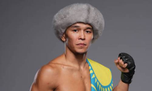 «Больше права на ошибки у него нет». Асу Алмабаеву сообщили о будущем в UFC