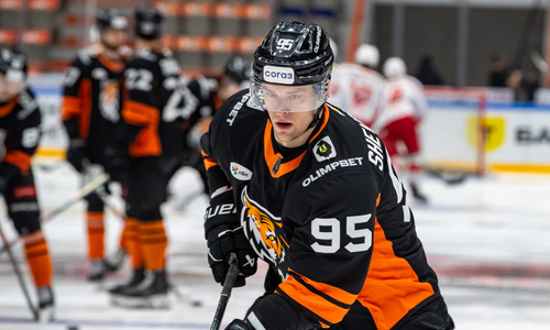 Россиянин из клуба КХЛ попал в «историю» в Астане