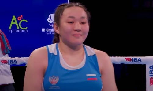 Казашка вторым подряд быстрым нокаутом принесла медаль России на ЧМ-2025 по боксу. Видео