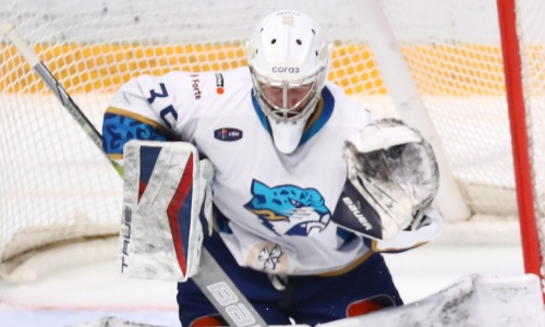 Битва за дно. Прямая трансляция матча «Амур» — «Барыс» в КХЛ