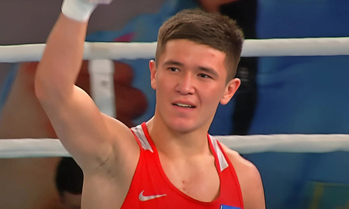 «Важная новость». Уникальный боксер из Казахстана рассказал, кого теперь будет представлять